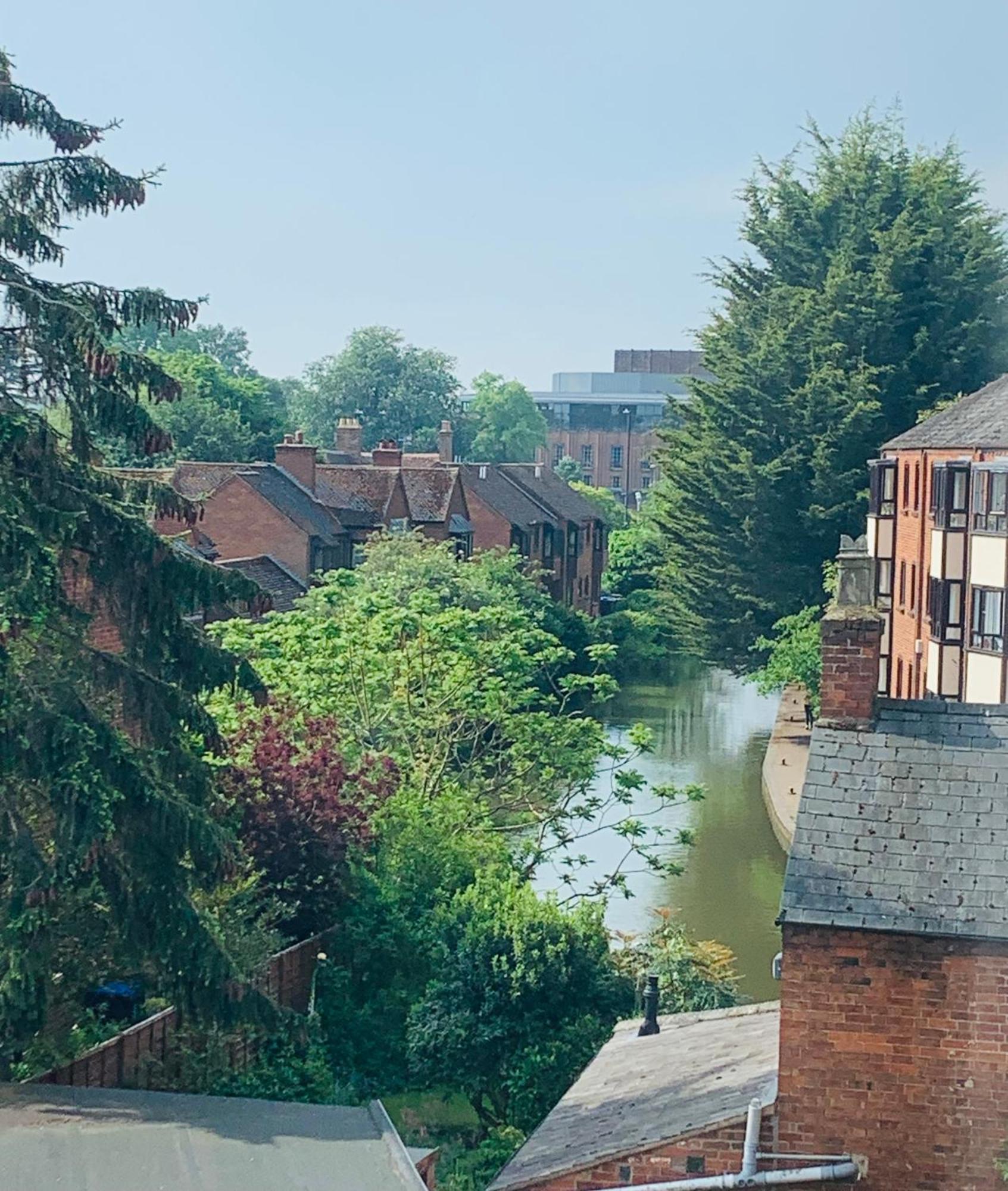 Stratford Upon Avon: 2 Bed Town Centre Apartment, Parking For One Car Eksteriør billede